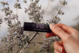 Sweet Lavender Lip Balm | SUNNY HONEY